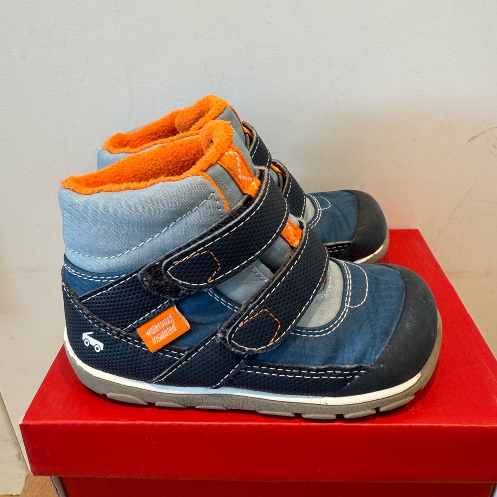 See Kai Run Atlas II Waterproof/Insulated Blue/Orange
